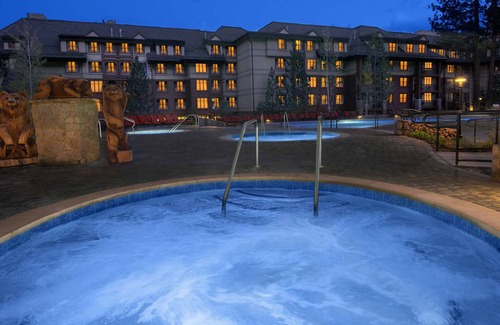 South Lake Tahoe Condo | Marriott Timber Lodge | Three-Bedroom Villa