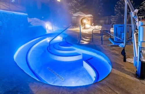 Highland Meadows Apartment | Marriotts Streamside at Vail - Stunning Studio