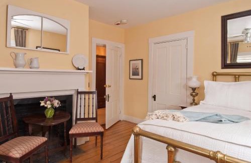 Top of the Hill Hotel | Marshall Slocum Inn