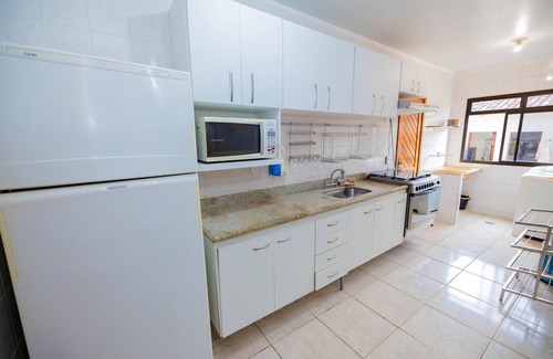 Praia do Morro Apartment | Martha Schwantz 202