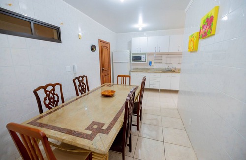 Praia do Morro Apartment | Martha Schwantz 202