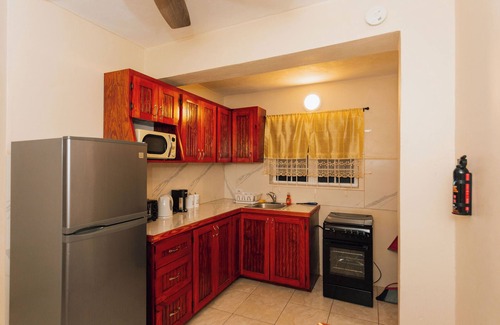 Potters Village Apartment | Martin's Way @ Potters Village 1 Bedroom Apartment