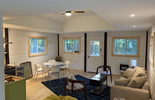 Valatie House | Martin Van Buren lake Cottage 2