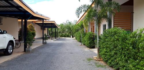 Tha Chang House | Maruay