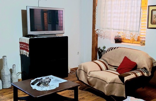 Staro Petrovo Selo Cottage | Marvelous 2-bedroom cottage in Staro Petrovo Selo