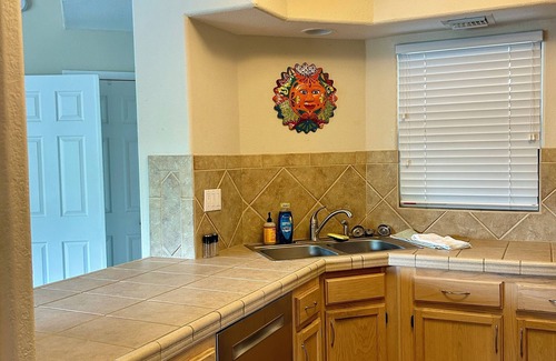 Tucson Apartment | Marvelous 3-bedroom apartment in Tucson Foothills