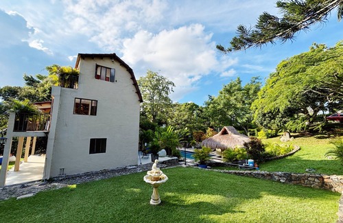 Guaduas House | Marvelous 5-bedroom house with WiFi in Guaduas