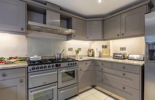 Bath House | Marvelously warm and stylish house that sleeps 6 on 3 separate floors - parking for 2 cars
