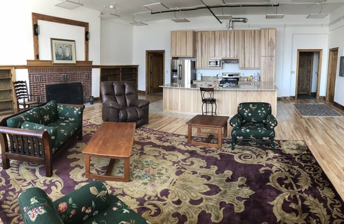 Dillon Apartment | Mary Innes Loft #106, Dillon, MT