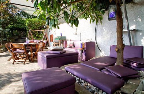 San Giovanni-Chiadino-Rozzol Bed & Breakfast | Mary Poppins's House