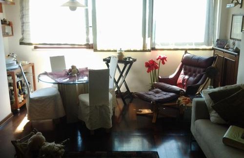 San Giovanni-Chiadino-Rozzol Bed & Breakfast | Mary Poppins's House