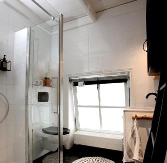 Easterein Bed & Breakfast | Mary's Place