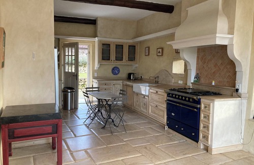Malaucene Other | Mas de charme in Provence with swimming pool & tennis - sleeps 10