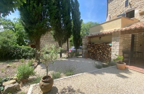 Rochegude Bed & Breakfast | mas du Belbuis