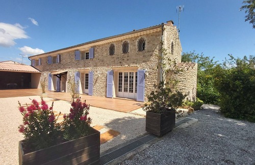 Servian House | Mas * for 12 people in the heart of a vineyard with private pool