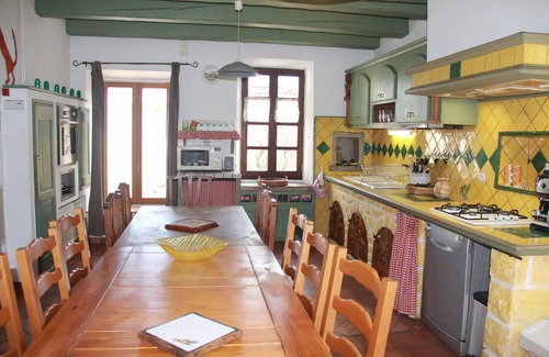 Banne House | Mas l'Esquirou - Authentic Ardèche mas with swimming pool, wooded garden