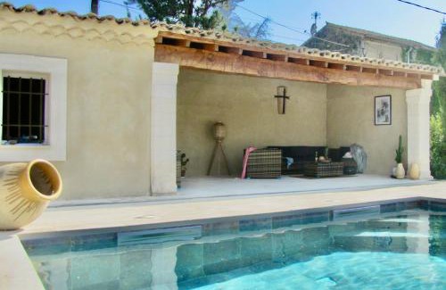 Chateaurenard Villa | Mas Provençal de Charme avec Espace Télétravail Luxe Calme et Détente