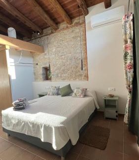 Riudellots de la Creu House | Mas Tulsà Casa Rural Girona