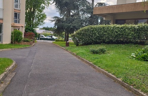 Villejuif Apartment | Masar Comfort