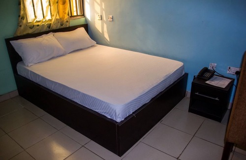Ikorodu Hotel | Masbat De-kings Hotel