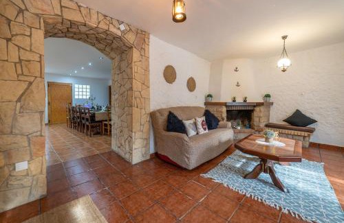 Palafolls House | Masia Can Magan Lux, Ideal Grupos 20pax