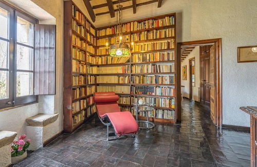 Llagostera Villa | MASIA MARCO LUX, POOL, GARDEN, FIRE-PLACE, BARBECUE