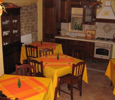Pietrelcina Bed & Breakfast | Masseria Rosella - Longhi