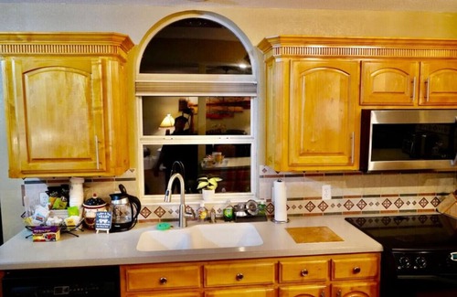 Leisure Land House | Massive lakefront home with HOT TUB!