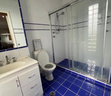 Seven Hills House | Master Room with Attached Bathroom close to Station and Shops - SH1