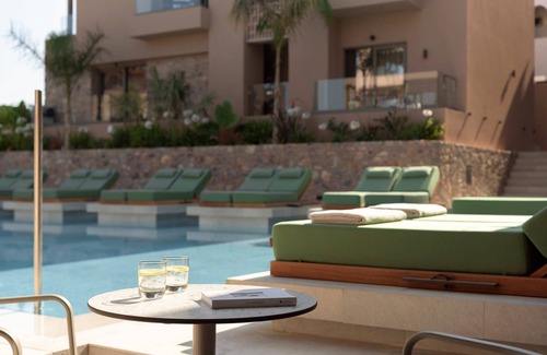 Analipsi Villa | Masterful Chersonisos Suite | Rhya Suite | Adults Only | Private Furnished.