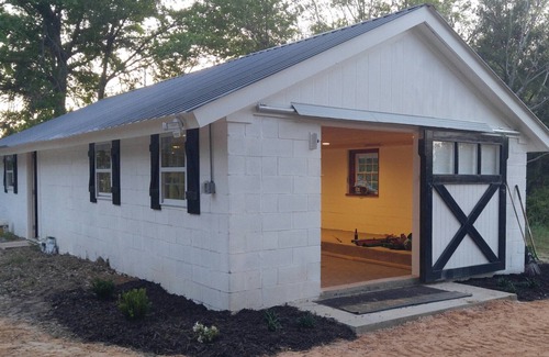 Grovetown House | Masters Week '25 - Comfortably Sleeps 12 guests - 5000s.f. on 12+ acres