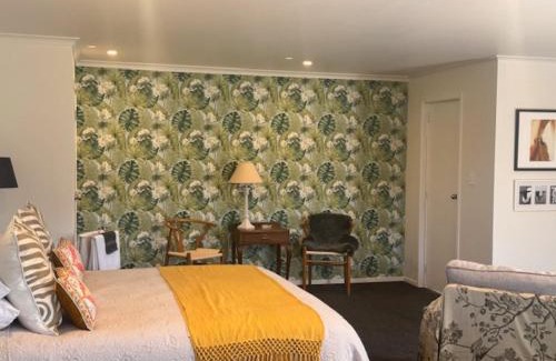 Okauia Bed & Breakfast | Matamata Lodge