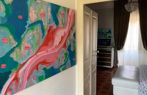 Novi Velia House | Matisse Private Suite