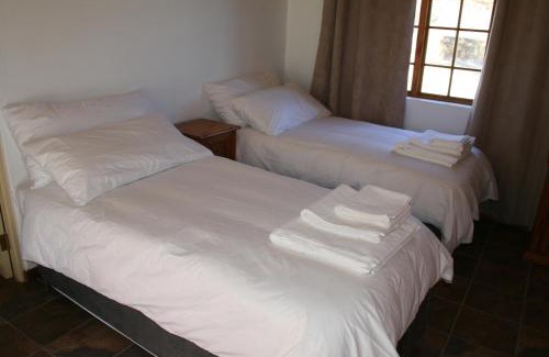 Calitzdorp House | Matjiesvlei Retreat Swartskaap/Blacksheep