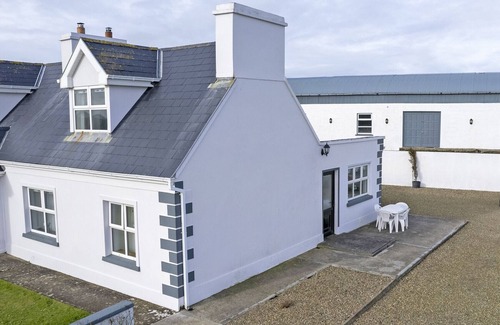 Doonbeg Ski Chalet | Matthews Traditional Holiday Cottage