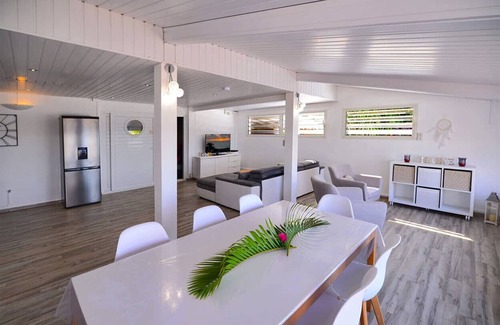 Saint-Pierre Villa | Maui House