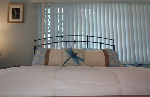 Mount Pocono Bed & Breakfast | Maurrocks Bed & Breakfast