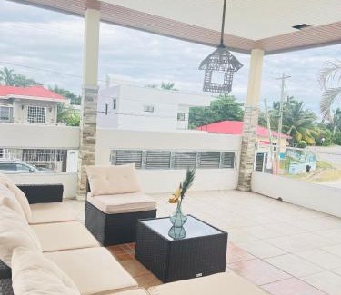 Corozal Hotel | Maximum Beach Hotel