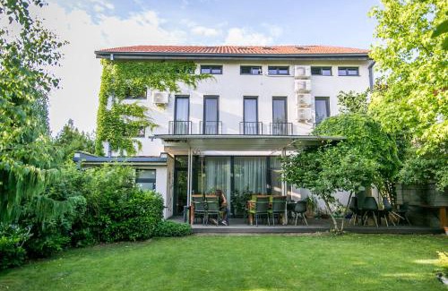 Dumbravita House | May Residence