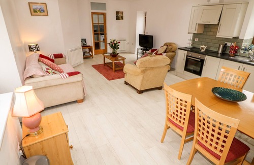 Bushmills Cottage | MAY'S COTTAGE, pet friendly in Bushmills, County Antrim