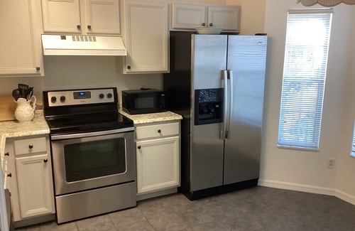 Leesburg House | May1-Dec.31, 2026 Gated community in Central Florida available at a great rate!