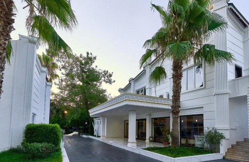 Titreyengol Hotel | Maya Golf Hotel