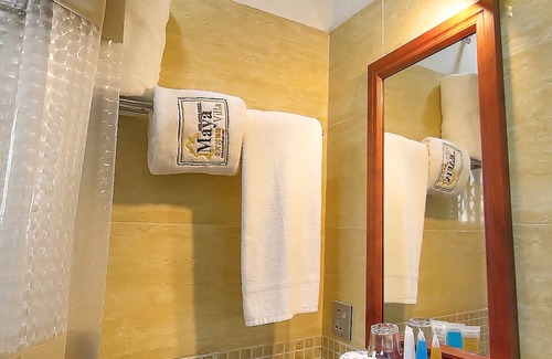 Oyibi Hotel | Maya Villa Hotel