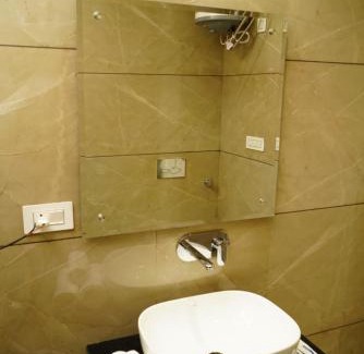 Amritsar Hotel | Mayflower Hotel