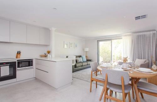 Maylands Apartment | Maylands Riverside City Retreat