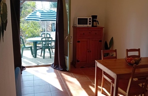 Gaujac House | Mazet Provençal air-conditioned swimming pool parking 5 pers