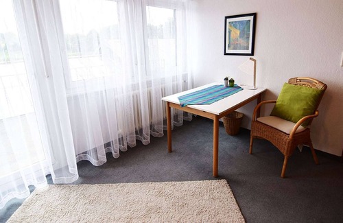Meerbusch Apartment | MB02 Holiday apartment in Meerbusch with a large eat-in kitchen, free parking and W-LAN