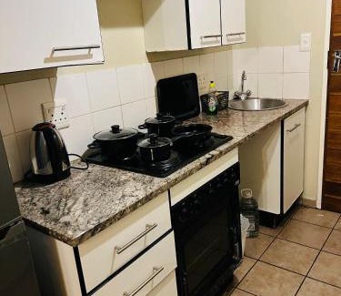 Arcadia Bed & Breakfast | Mbizo Cozy Retreat 307