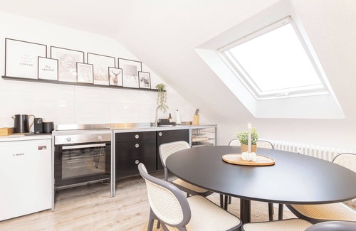 Lank-Latum Apartment | Mc´maggies Atelier mit Insgesamt 6 Schlafplätzen