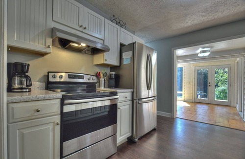 Williamstown House | McCaysville River House| Fish from Cabin | Outdoor Fireplace |
